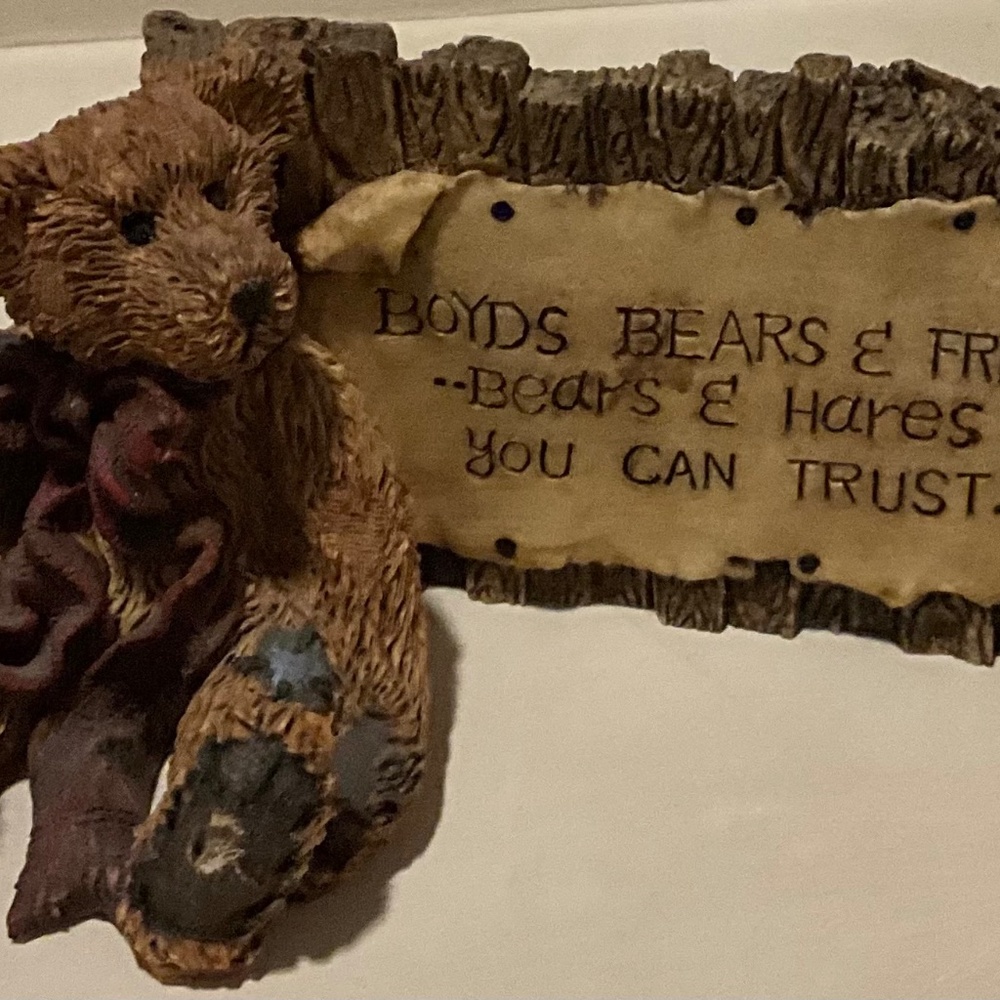 Boyds Bears & friends